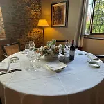 Lear • Dining Club *