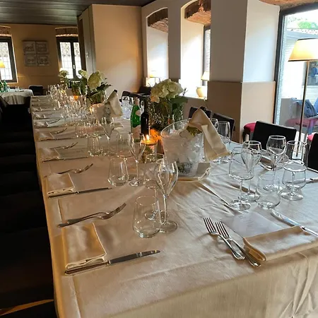 Ξενοδοχείο Lear • Dining Club *