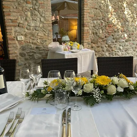 Lear • Dining Club Hotel Briosco