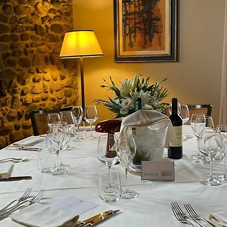 Lear • Dining Club Hotel Briosco